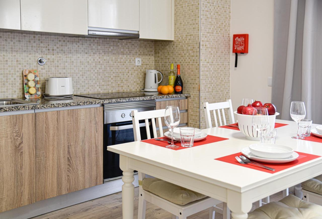 Apartamento Elegante Com Garagem E Piscina Na Praia Da Rocha Portimao Ngoại thất bức ảnh