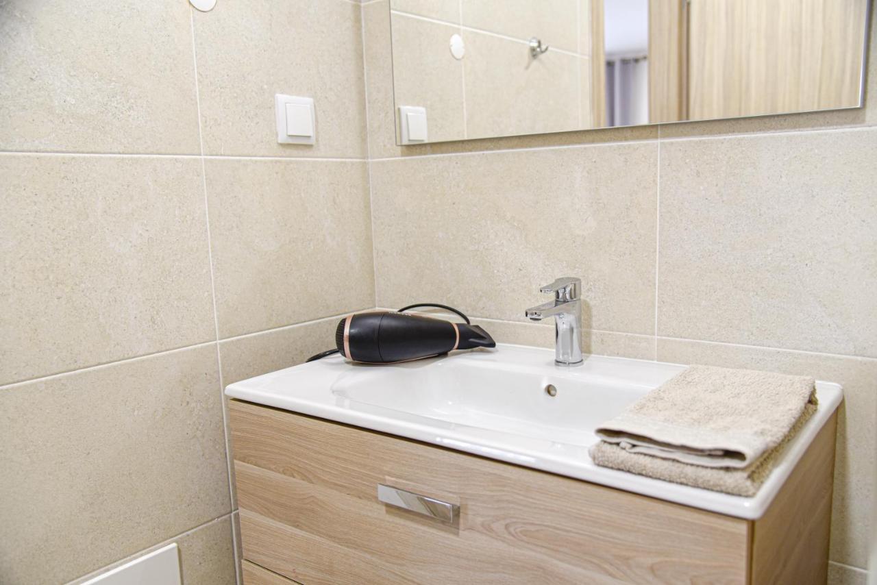 Apartamento Elegante Com Garagem E Piscina Na Praia Da Rocha Portimao Ngoại thất bức ảnh
